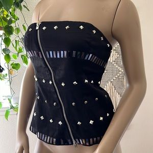 Bebe top Y2K fashion beautiful rhinestone, silver zipper across nicely done.